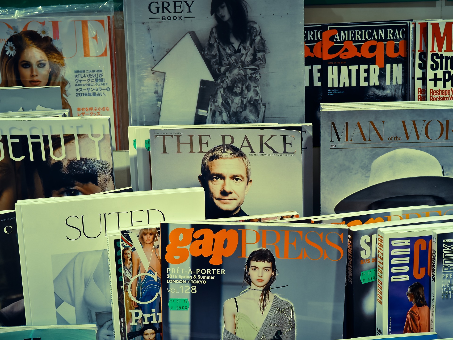 wall magazine