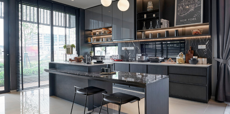 seven kitchen